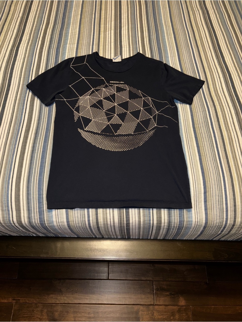 Jack & Jones black Graphic Crewneck Tee size medium